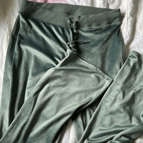 -Aerie velour loungers size M NWT - Picture 1 of 2